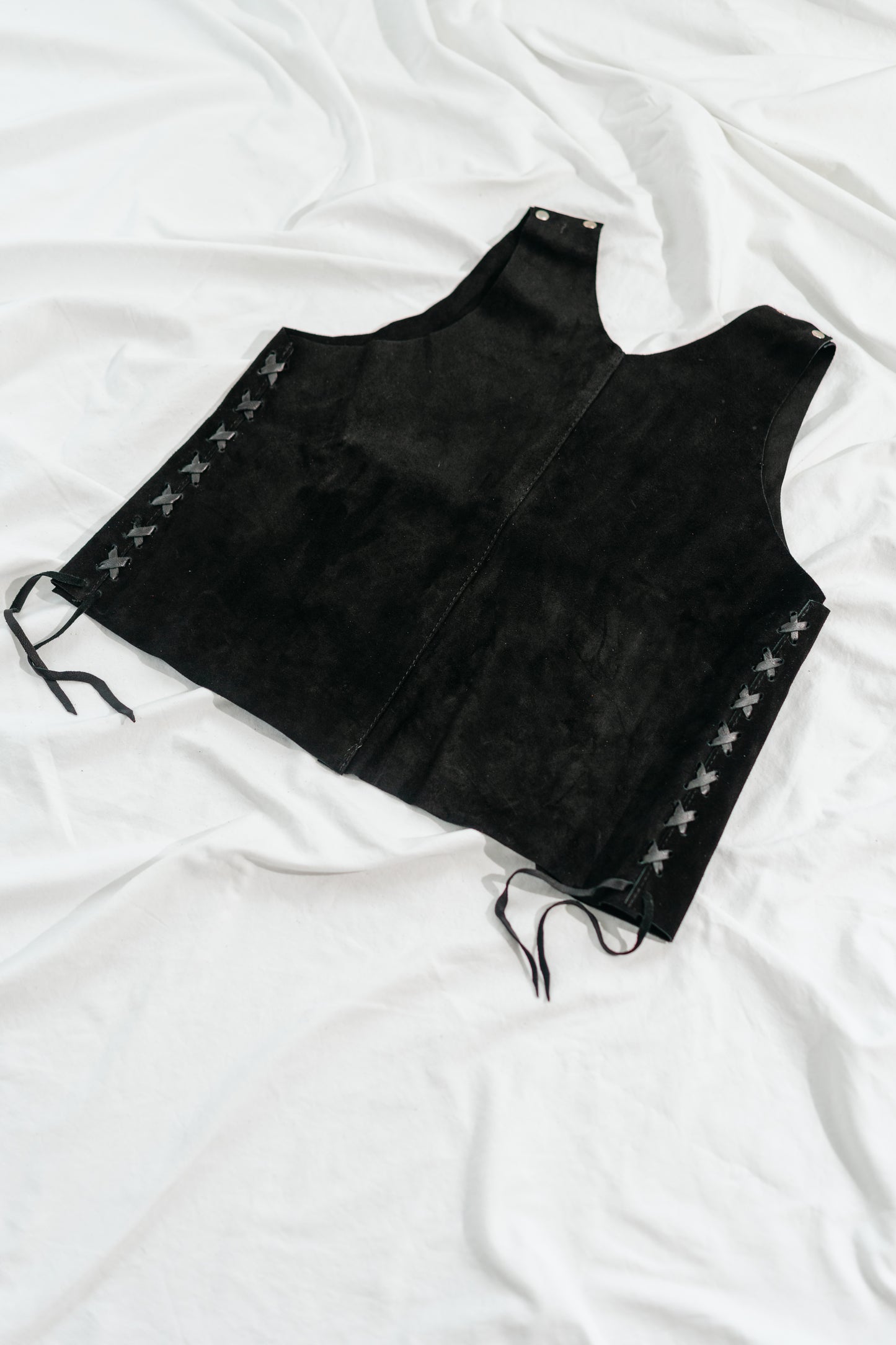 ANDES SOPHISTICATION TOP & VEST - SUEDE